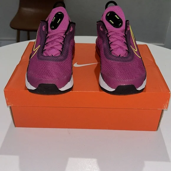 Nike Air Max 2090 GS “Active Fuchsia” Women’s Size 7 - Picture 4 of 9